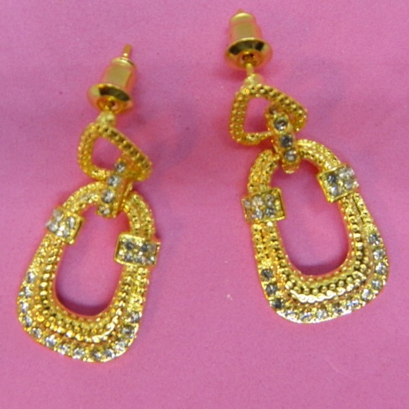 Door Knocker Earrings - Picture 6 of 6